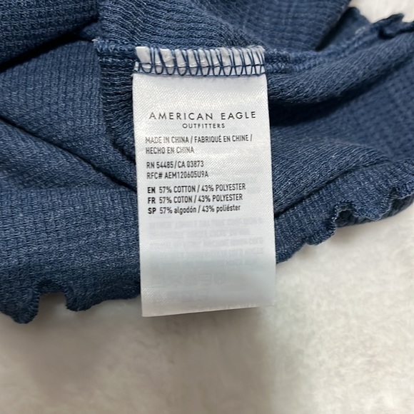 Cropped Baby Tee - Juniors - Picture 6 of 11